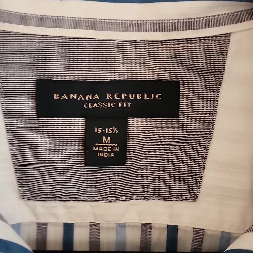 Banana Republic Classic Fit Button Down Shirt